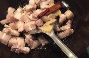 红烧肉视频怎么做(小雨做红烧肉视频)