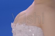 2005年的丰胸广告视频(以前很火的丰胸广告视频)