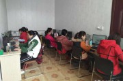 如何做好电商销售
:想做农副产品电商销售。怎样操作？