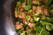 回锅肉做法视频(锅巴肉片的做法 正宗视频)