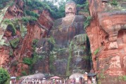 凡尘俗世(凡尘俗世多纷扰,浮华落尽总是空)