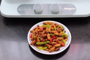 蚕蛹怎么做的视频(生蚕蛹怎么做)
