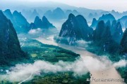 微商属于电商吗
:现如今的直播电商与微商的是未来发展的大势吗❓？