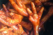 麻辣鸡爪正宗制作方法视频(麻辣无骨鸡爪的制作方法和配料)