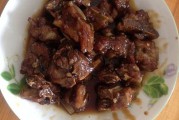 糖醋排骨怎么做的视频(糖醋排骨怎么制作)