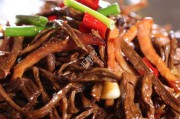 干锅茶树菇做法视频(饭店干锅茶树菇的做法)