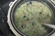 皮蛋粥做法视频(皮蛋粥不放肉做法)