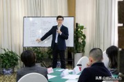 电商打包员是做什么的
:快40了还在做电商底层工作，我该怎么尽快提升自己？
