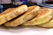 白面饼的做法视频(烙白面饼的做法)