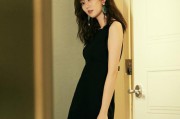 什么是电商直播
:你对直播电商有什么看法？这个行业未来的发展趋势如何？