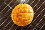 菠萝包做法视频(菠萝包肉的做法视频)