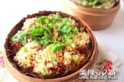 糯米蒸排骨的正宗做法视频(糯米蒸排骨饭的正宗做法)