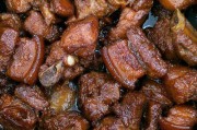 红烧肉的做法视频(学做红烧肉的视频)
