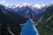 九寨沟景区宣传视频(九寨沟景区讲解视频)