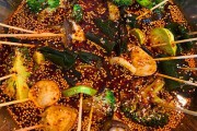 钵钵鸡的制作方法视频(钵钵鸡的制作过程视频)