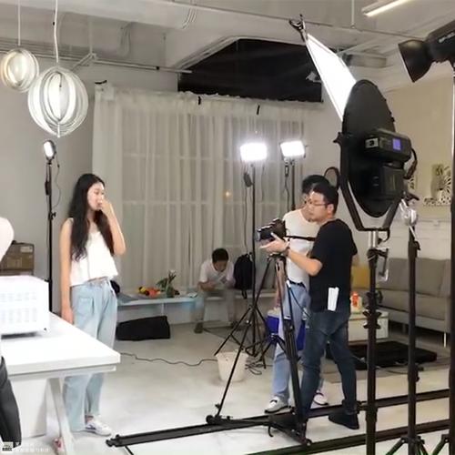 自媒体人的焦虑:5G来了,文字内容真的会被短视频取代吗?