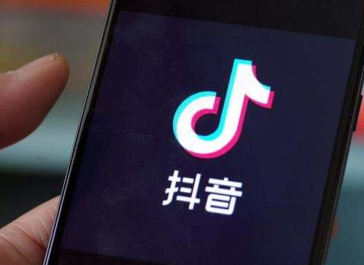 微博、微信、头条之争,自媒体人将会成为受益者?