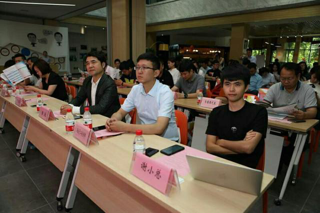 厦门自媒体商业博览会走进西部云谷,融通陆上海上丝绸之路