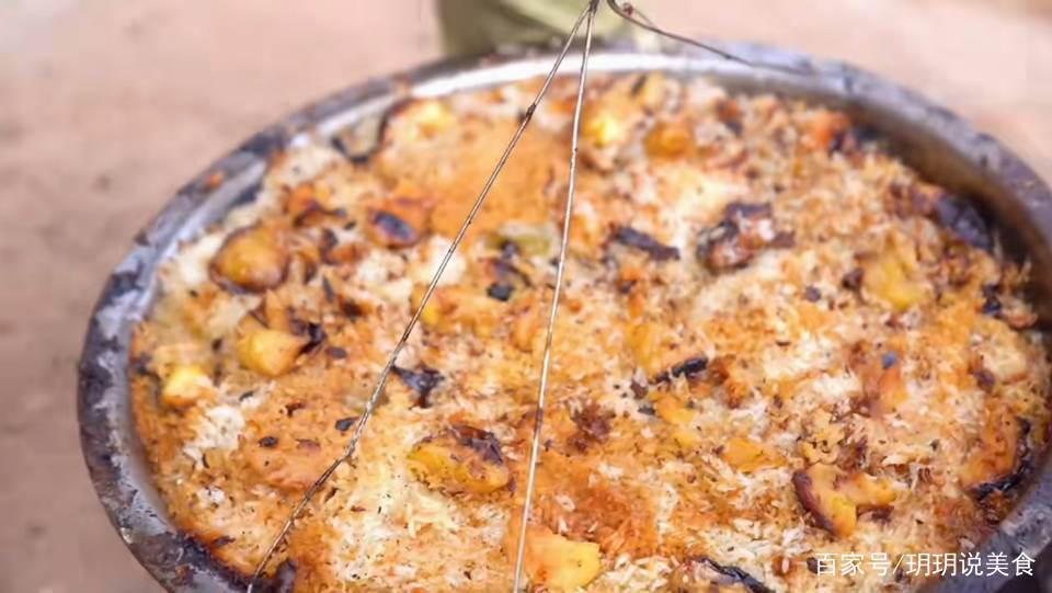 新疆大哥在家做小吃，90公斤才出30公斤肉，200一斤配手抓饭真香