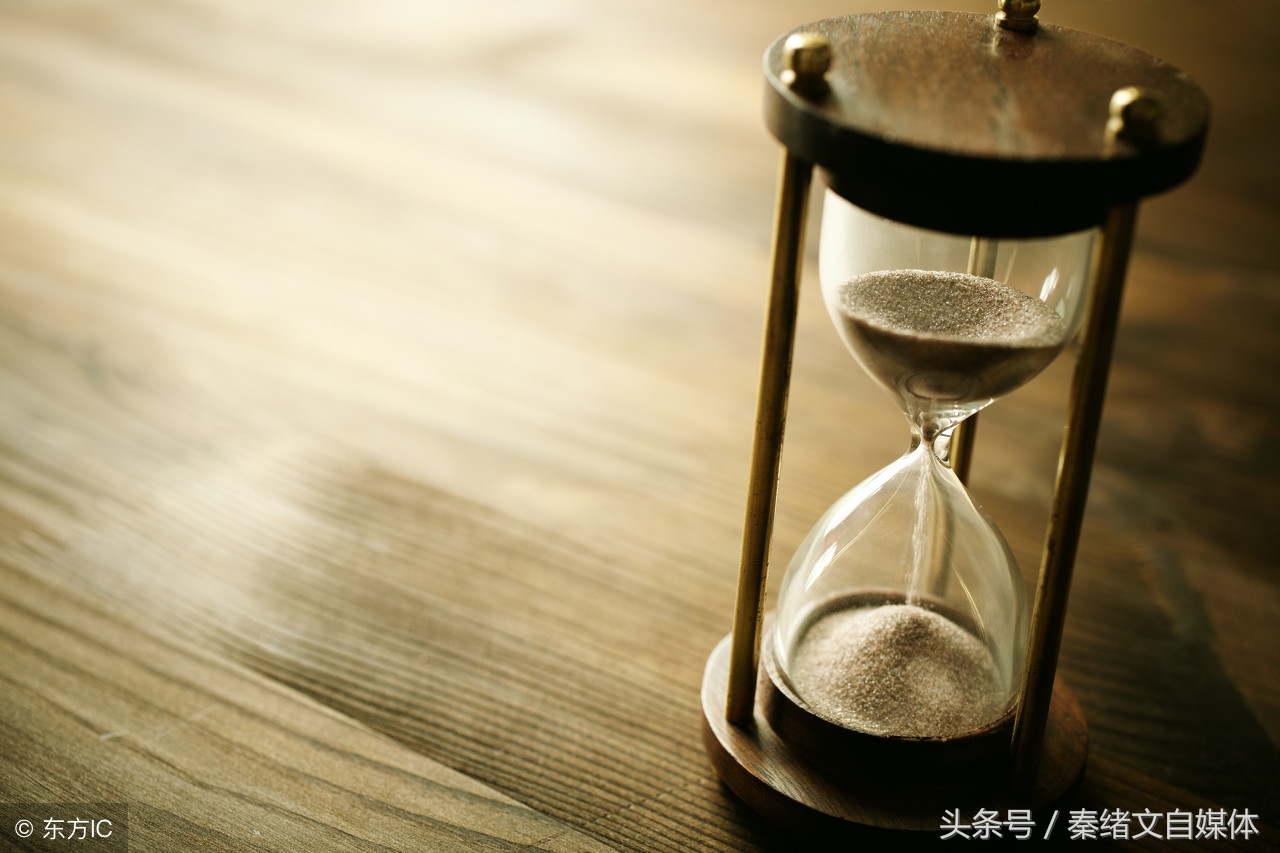 现在开始做自媒体怎么样？晚不晚？还有前途吗？