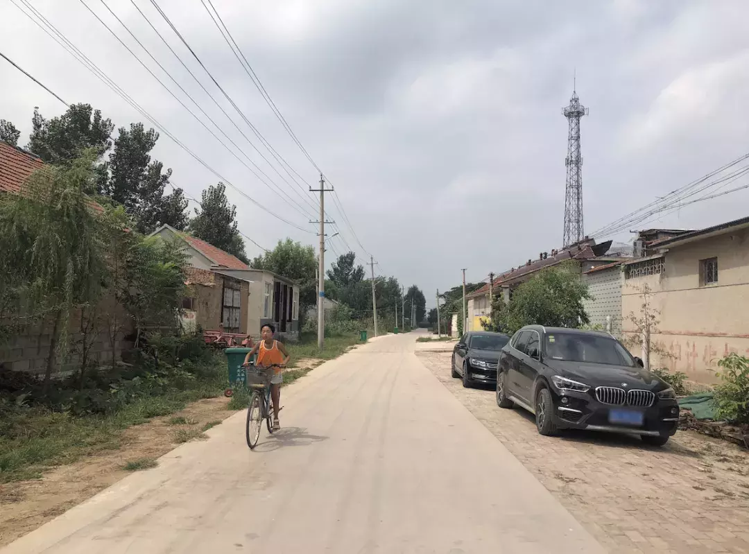 农妇做自媒体因压力太大停摆,曾月入十万,被质疑洗稿账号被封