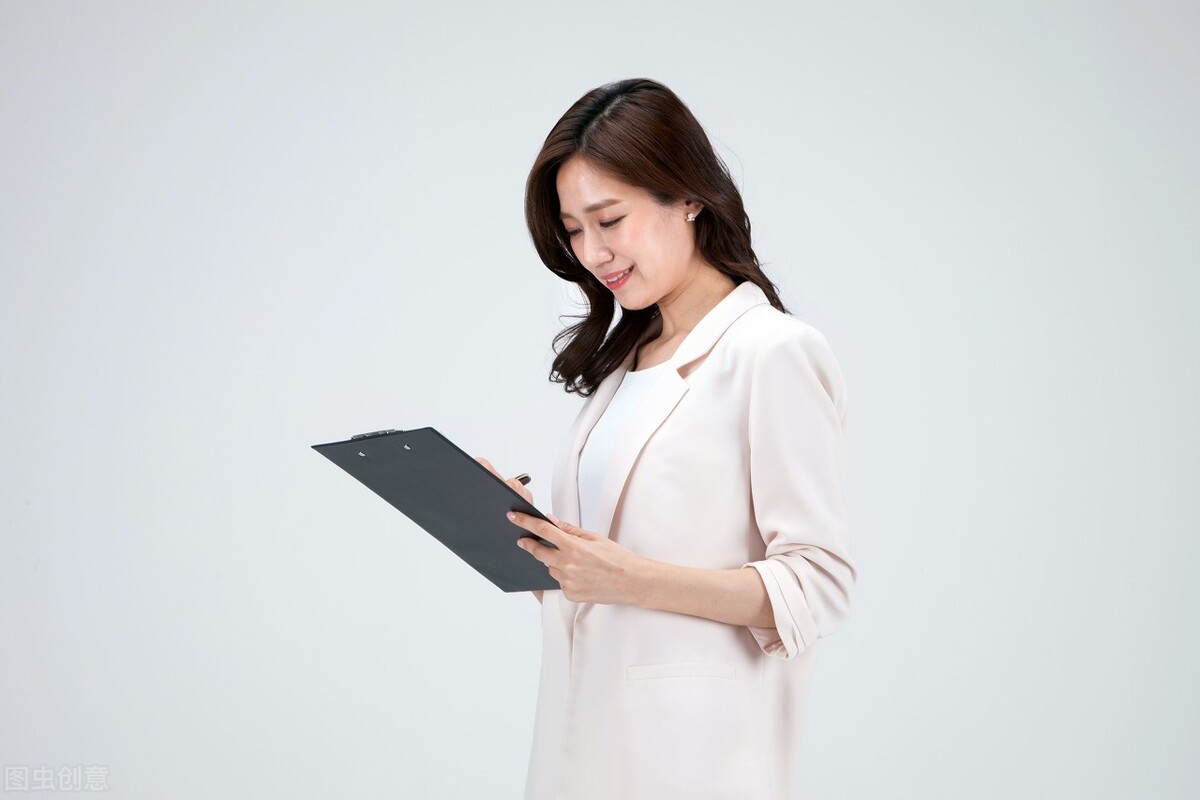 三胎宝妈坚持写作,800字微头条收益1000元,只因我做到这三点