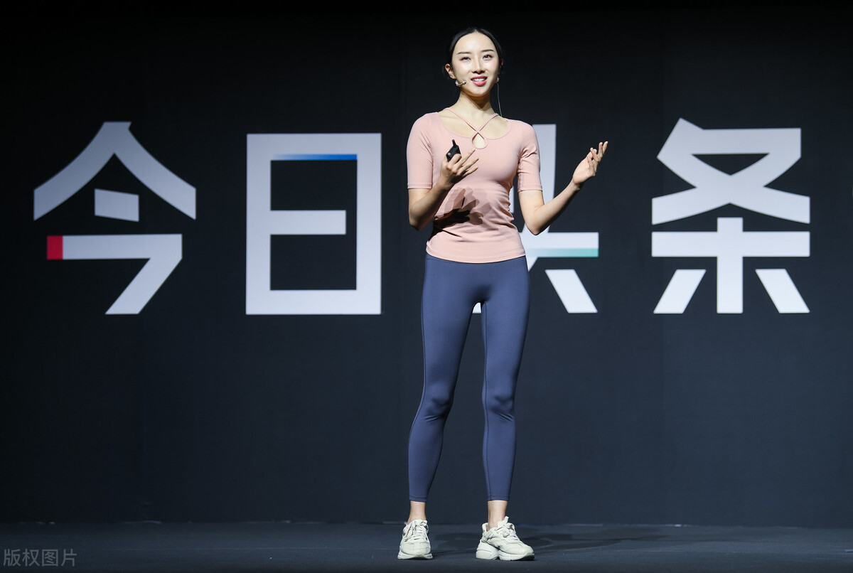 个人如何做自媒体，职业认证起点高，内容是王道，最可贵的是坚持