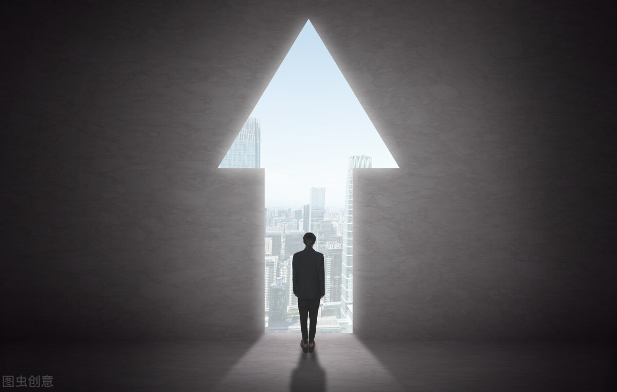 个人如何做自媒体，职业认证起点高，内容是王道，最可贵的是坚持