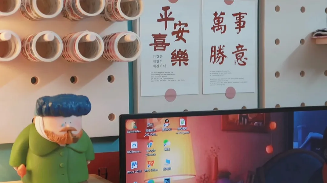 一个人做自媒体，我靠写作月收入过万，赚钱的前提是自律