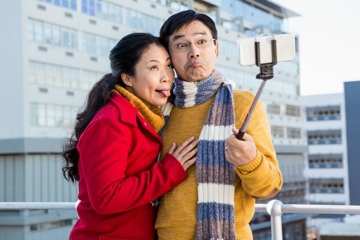 如何利用“乡村自媒体”在农村创业