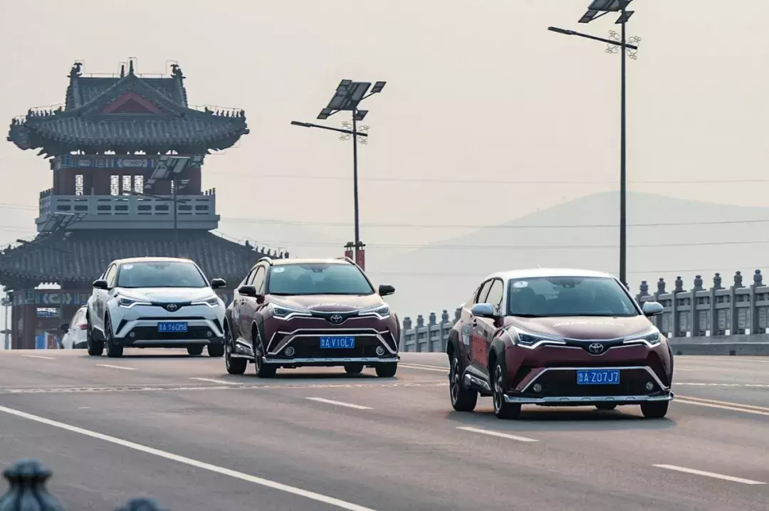 在路上丨记录35岁开始的汽车自媒体创业（zheteng）史