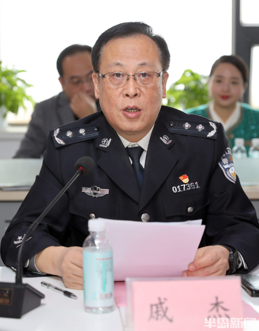 半岛聚焦丨全省首个，“全民反诈”频道上线半岛新闻客户端！资深反电诈嘉宾做客直播间，传授防骗技巧