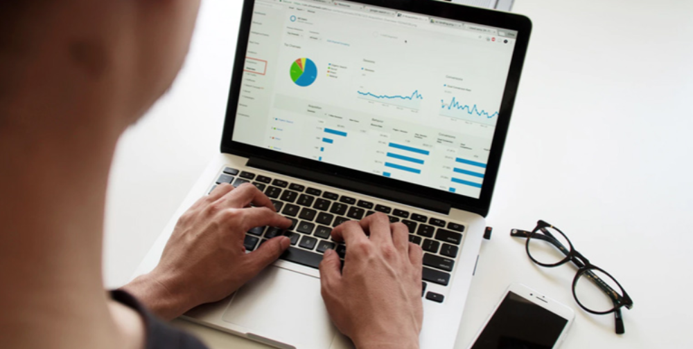 自媒体最赚钱的3种方式，都是“高级玩家”专属，小白很难学会