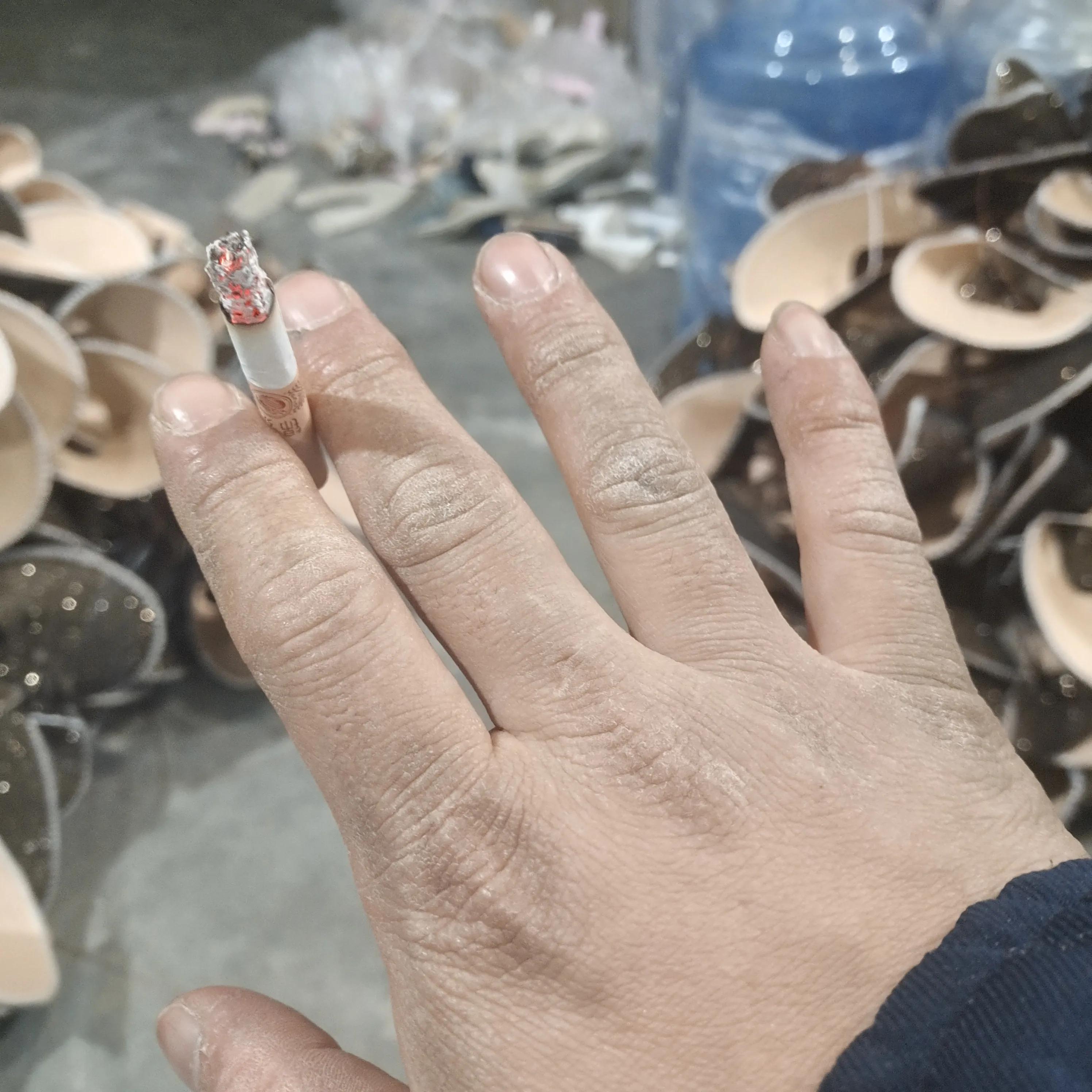 è‡ªåª’ä½“æ€�ä¹ˆèµšé’±