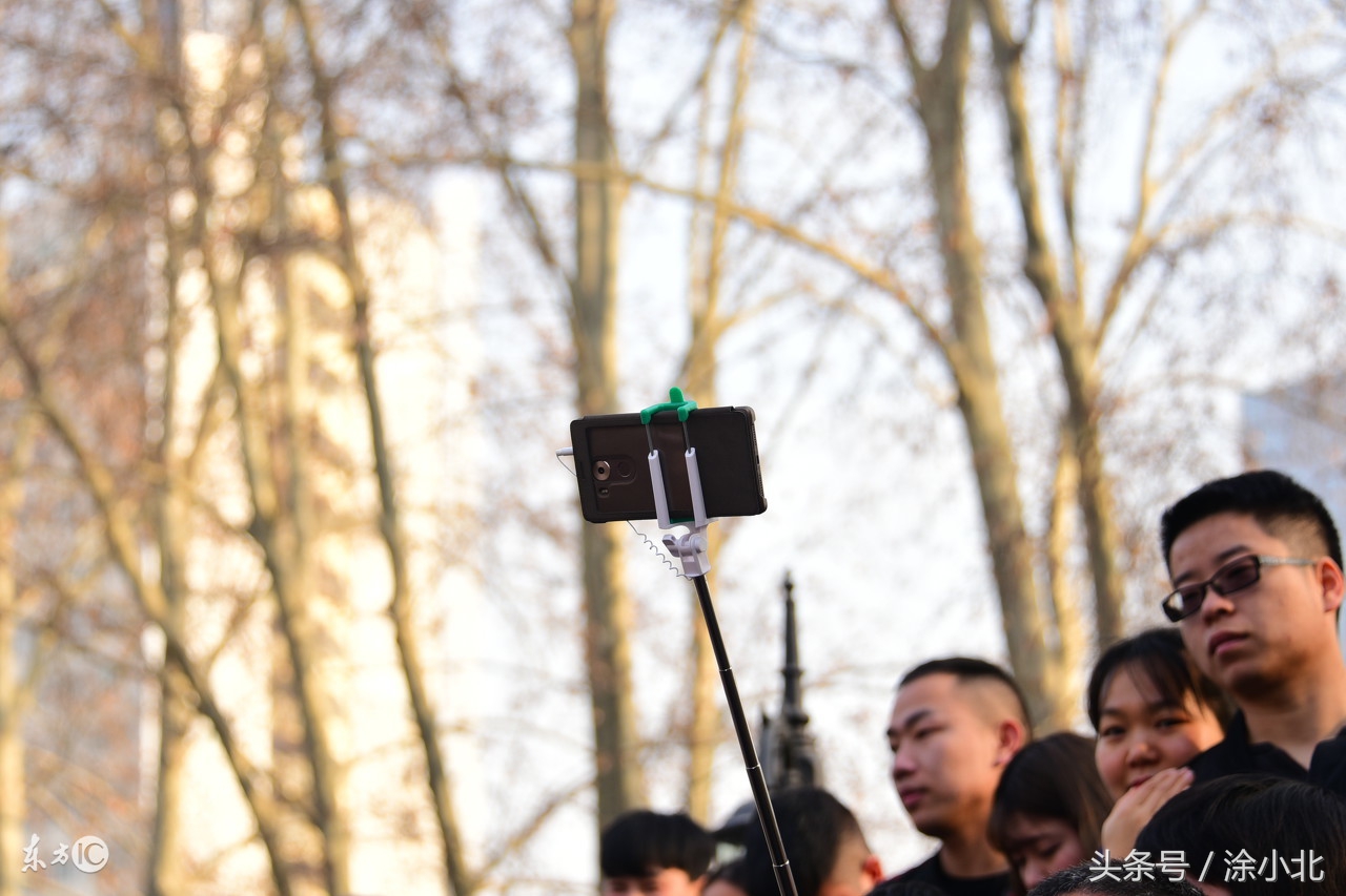 今日头条 微信等自媒体平台内容变化？是否反应出互联网新趋势？