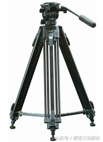 做自媒体需要什么设备，一个人能否完成？看完我说的你就懂了！