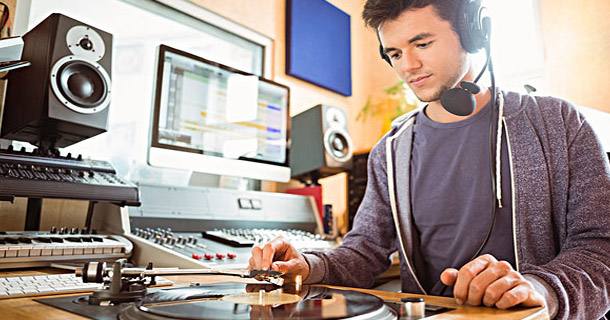 自媒体怎么做影视解说？4个步骤，你也可以做出大片