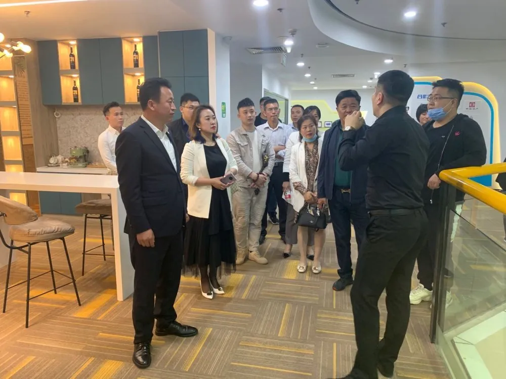 「大连市丹东商会」张云博 | 坚定追梦，做新媒体行业的引领者