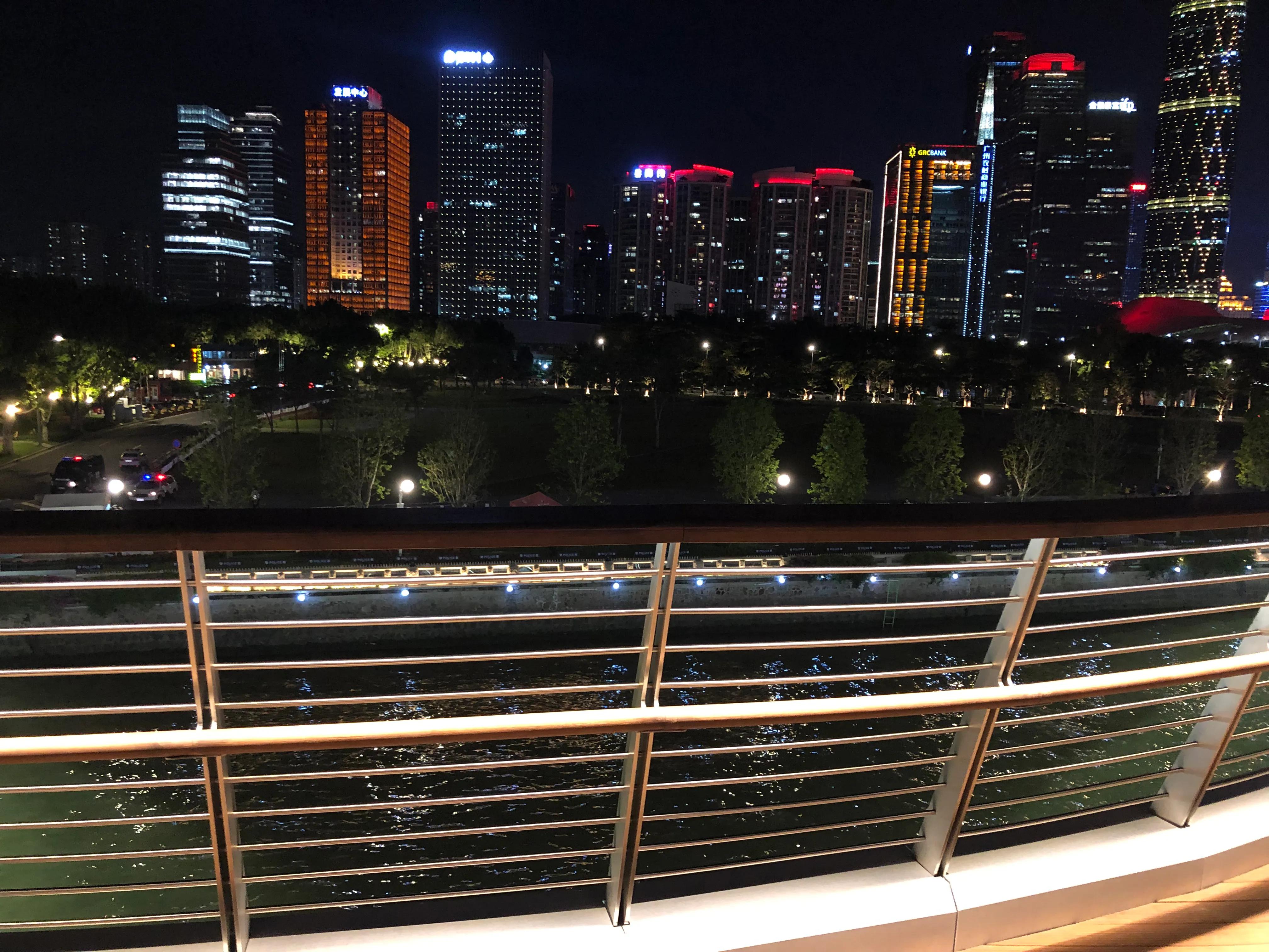 å�šè‡ªåª’ä½“éœ€å…·å¤‡çš„åŸºæœ¬æ�¡ä»¶