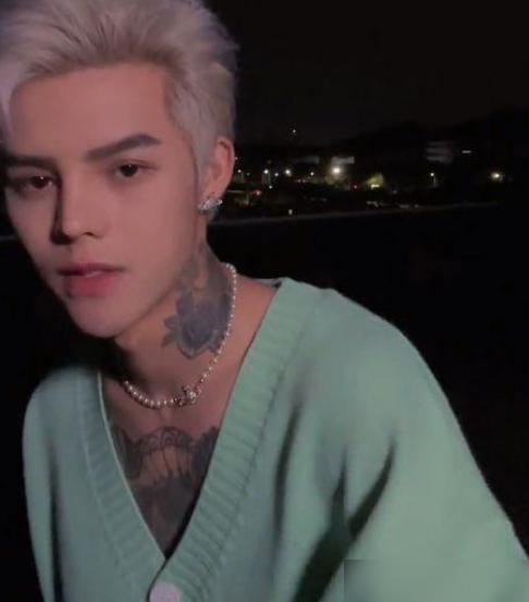 网红殷世航电商