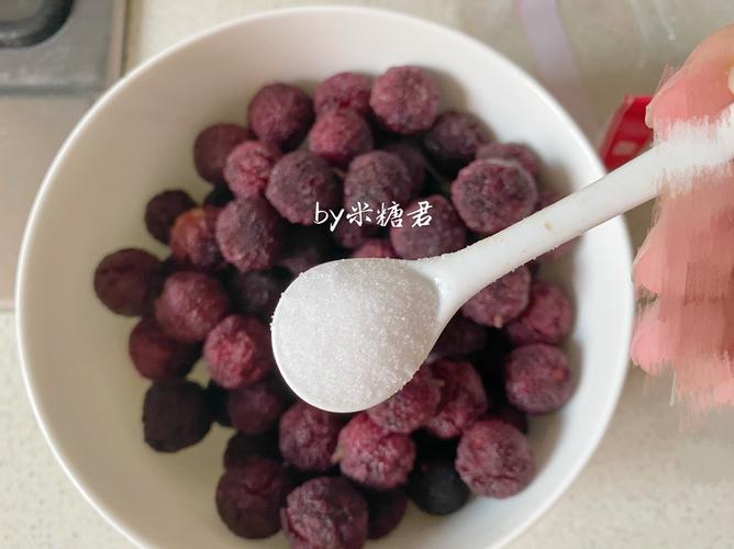 冰杨梅的做法视频