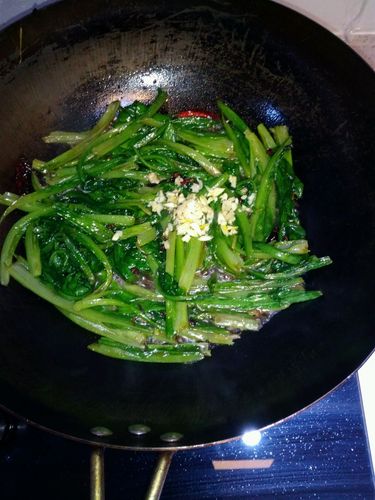 炒油麦菜的做法视频