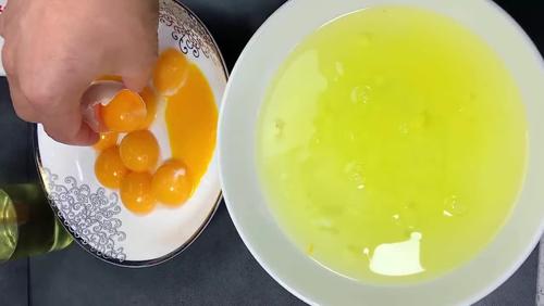 蛋糕制作过程的视频