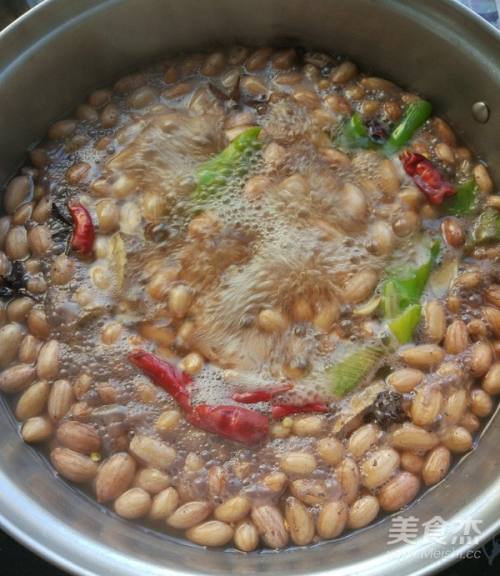 蛋清花生米的做法视频