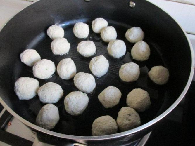 豆腐圆子怎么做的视频