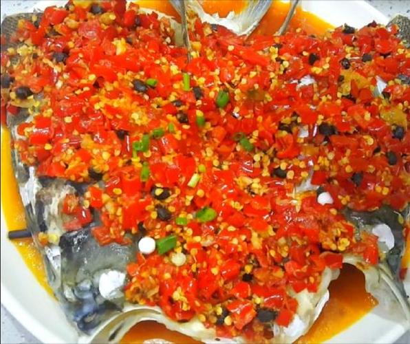 剁椒鱼头做法视频