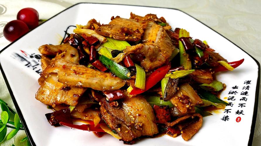 回锅肉怎么做的视频