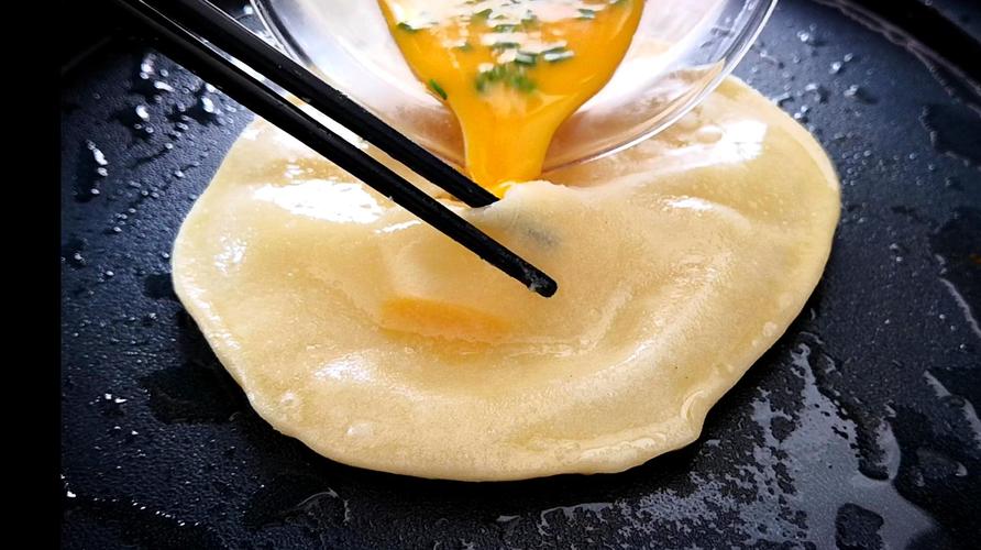 鸡蛋灌饼的做法视频