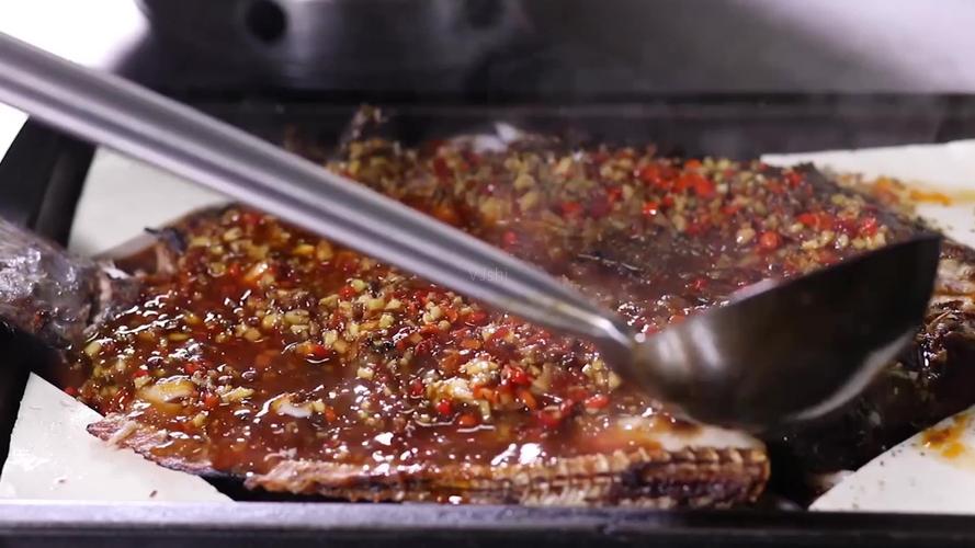 烤鱼的制作方法和配料视频
