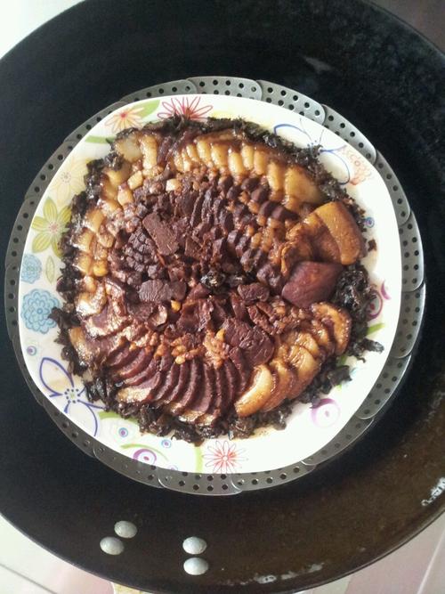 梅干菜扣肉的做法视频